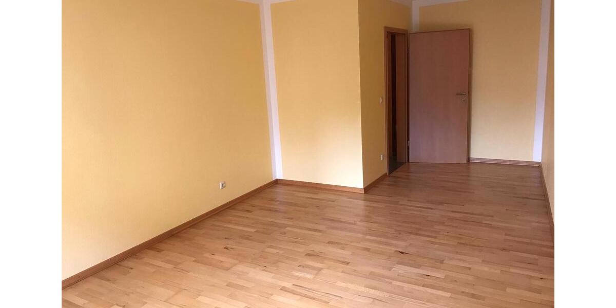 Etagenwohnung Rittersdorf - 5 Zimmer, 126 m&sup2;, 900&euro; | Angebot:26580670