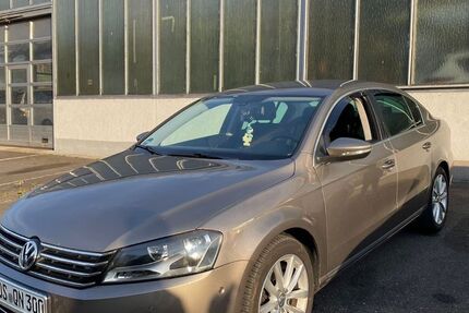 VW Passat 82.566 km 11.200 &euro; Aglasterhausen 74858