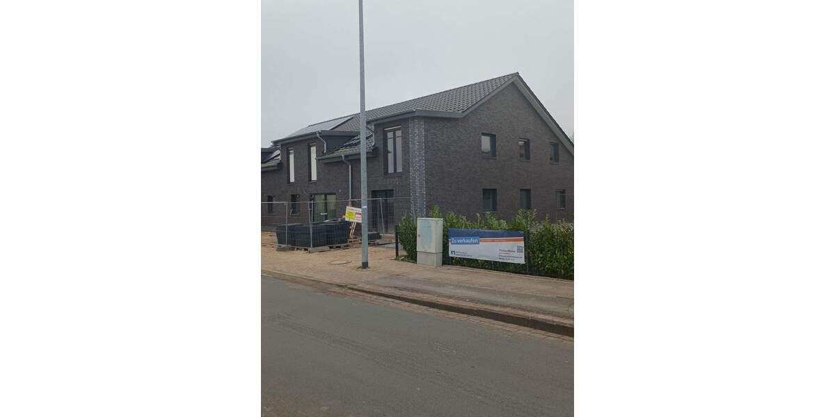 Etagenwohnung Brake - 3 Zimmer, 83 m&sup2;, 264.000&euro; | Angebot:25729034