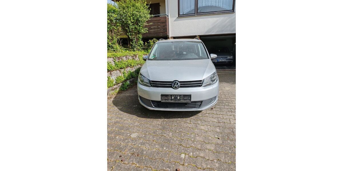 VW Touran 160.000 km 4.900 &euro; Aalen 73430