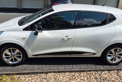 Renault Clio 101.673 km 5.499 &euro; Rheinberg 47495