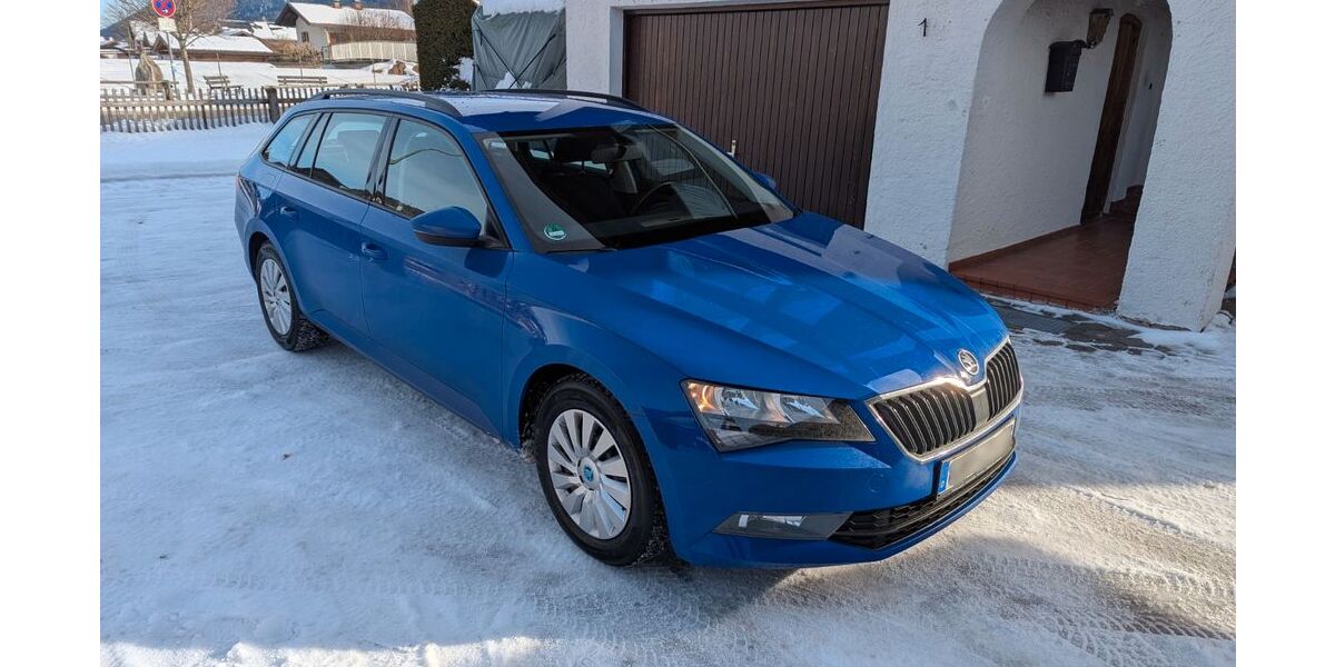 Skoda Superb 69.500 km 19.600 &euro; Wallgau 82499