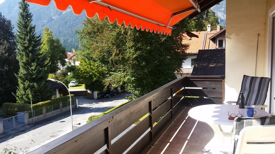 Zentrale Wohnung mit herrlichem Ausblick in ruhiger Lage 2 zimmer