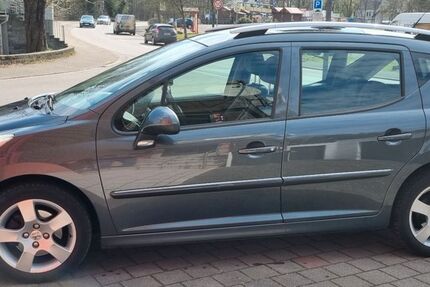 Peugeot 207 187.000 km 2.900 &euro; Wadgassen 66787