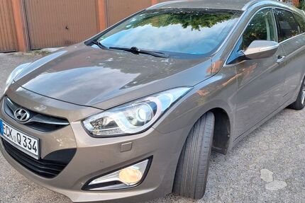 Hyundai i40 180.000 km 7.500 € Eckernförde 24340