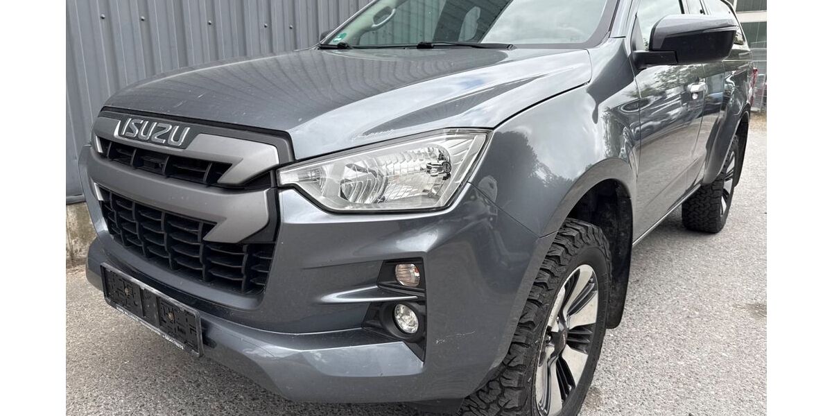 Isuzu D-Max 170.176 km 16.990 &euro; Bergisch Gladbach 51467
