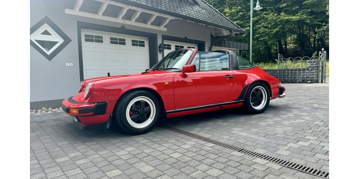 Porsche 911 Targa 181.000 km 89.911 € Dreisbach 56472