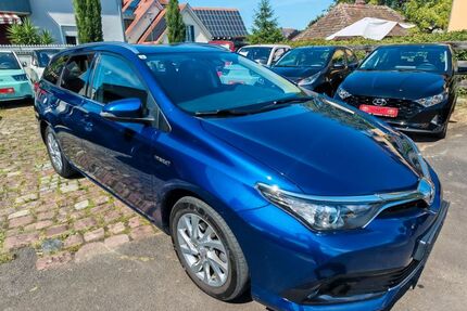 Toyota Auris Touring Sports 88.200 km 14.600 € Sommerach 97334