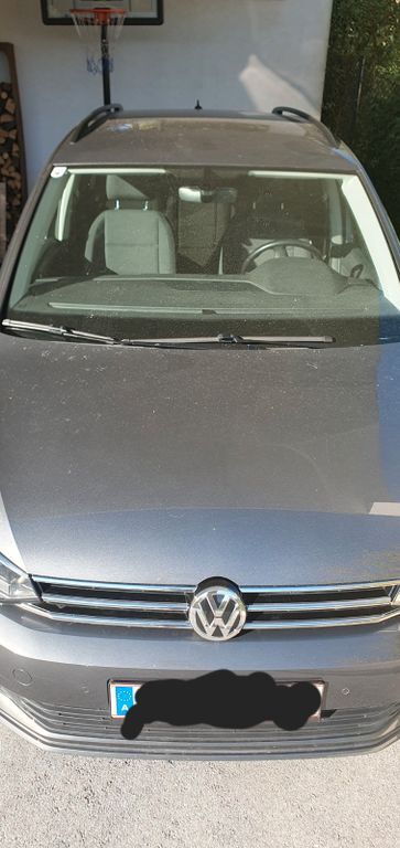 VW Touran 105.000 km 15.190 € Neumarkt 04720