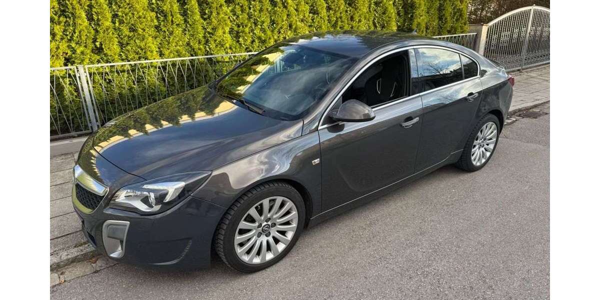 Opel Insignia 112.520 km 14.490 &euro; Ottobrunn bei München 85521