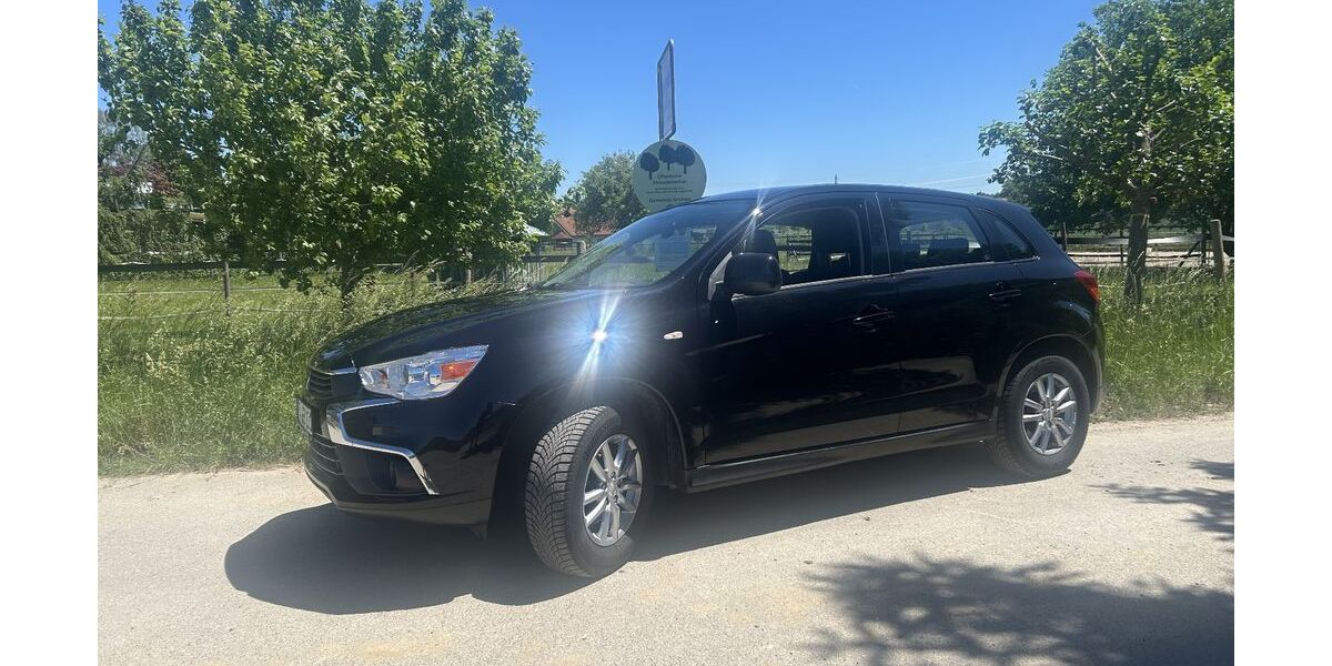 Mitsubishi ASX 82.000 km 9.990 &euro; Gilching 82205