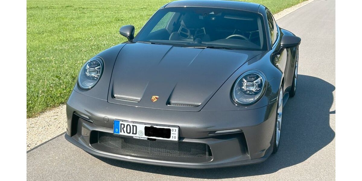Porsche 992 14.886 km 195.992 &euro; Cham 93413