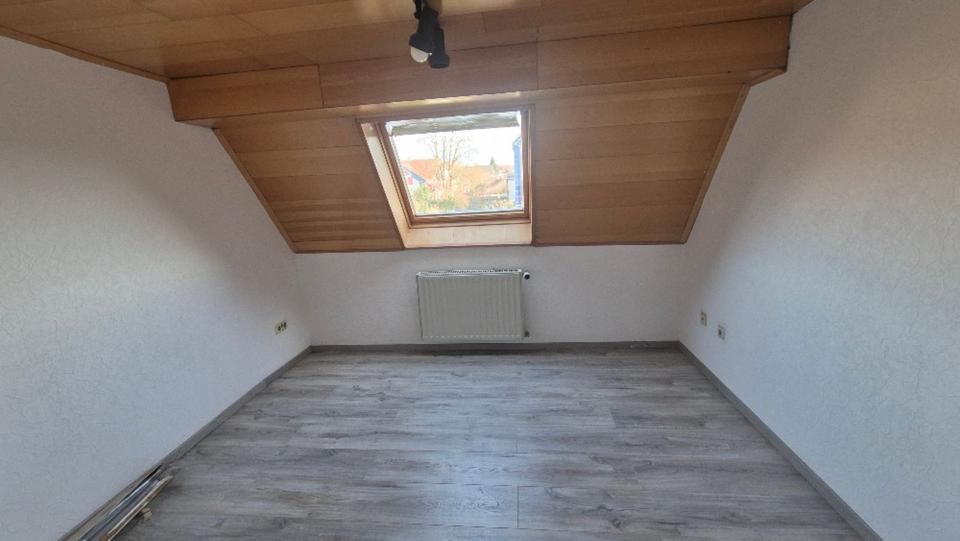 Etagenwohnung Königsbach-Stein Stein - 4 Zimmer, 120 m&sup2;, 1.190&euro; | Angebot:25886726
