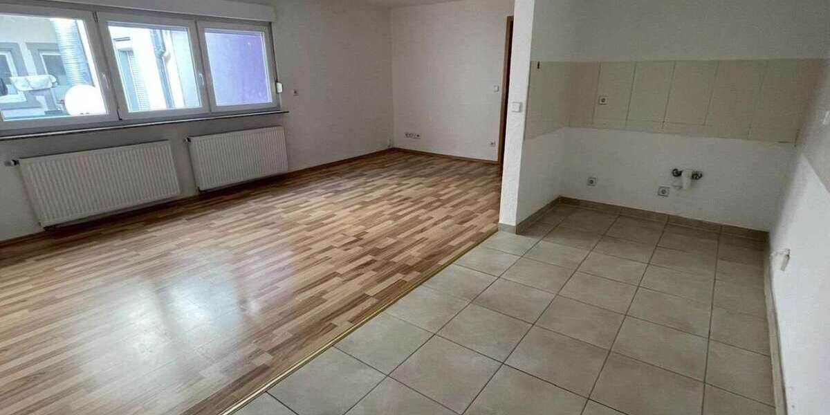 Etagenwohnung Rastatt - 3.5 Zimmer, 88 m&sup2;, 210.000&euro; | Angebot:25079011
