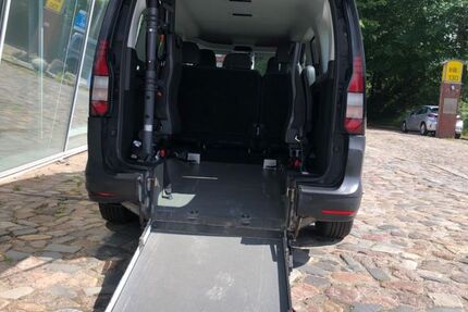 VW Caddy Maxi 238.789 km 17.000 &euro; Hamburg 20537