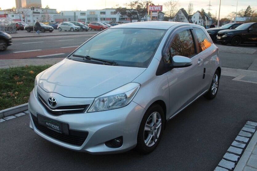 Yaris
