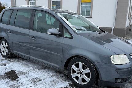 VW Touran 256.500 km 890 &euro; Krauchenwies 72505