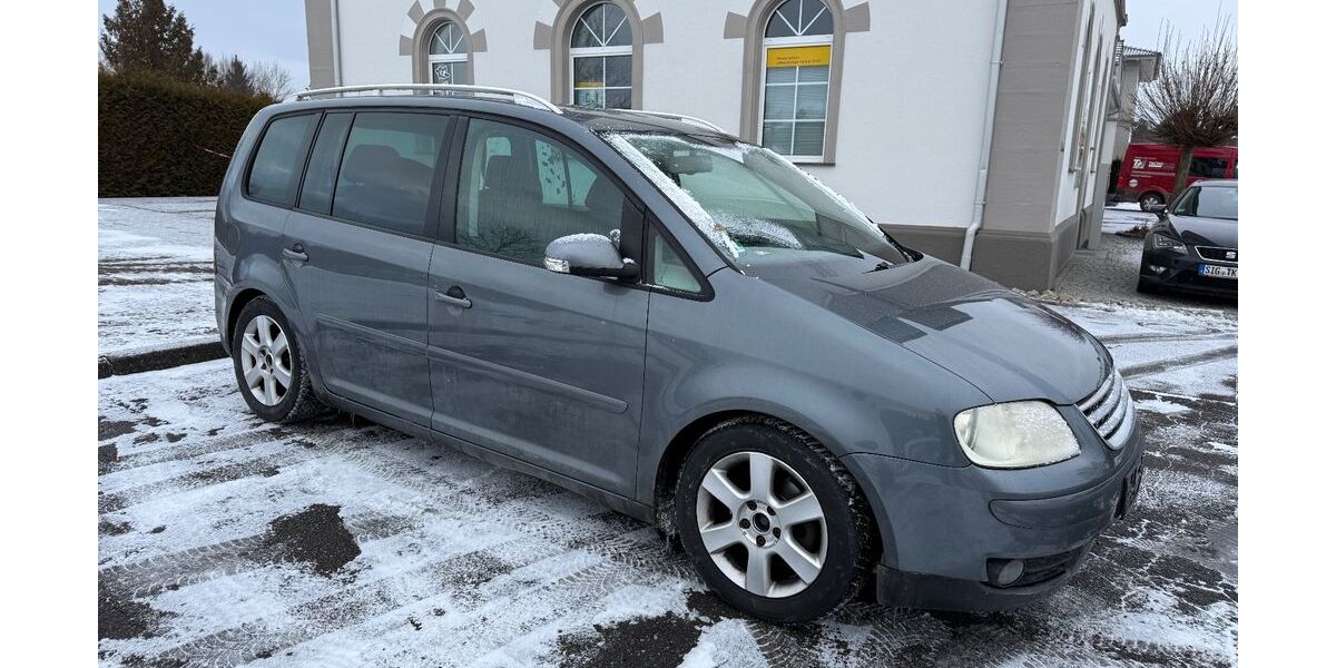 VW Touran 256.500 km 890 &euro; Krauchenwies 72505