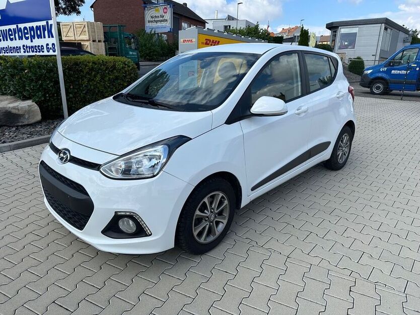 i10