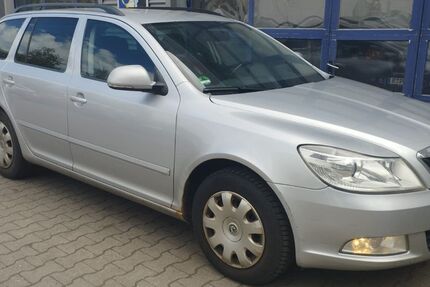 Skoda Octavia 343.240 km 3.000 &euro; Regensburg 93053