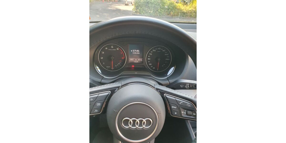 Audi Q2 54.000 km 14.800 &euro; Köln 50765