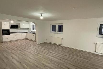 Wohnung Blomberg - 2 Zimmer, 71 m&sup2;, 450&euro; | Angebot:25478941