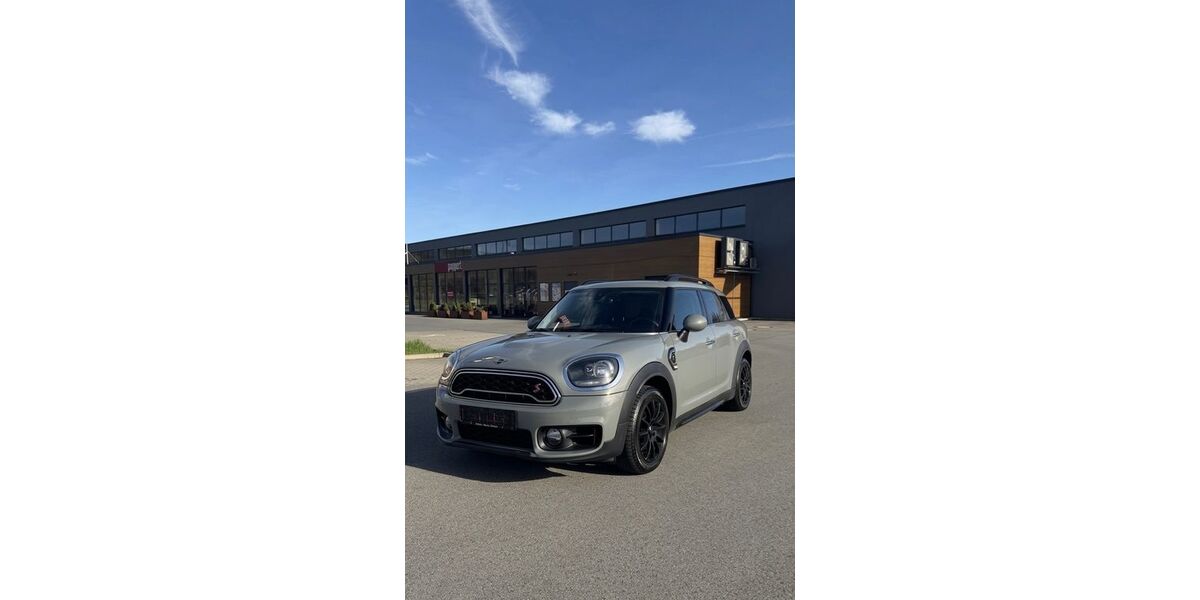 Mini Countryman S (Cooper) 91.744 km 16.999 &euro; Hausen 97647