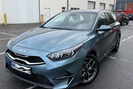 Kia ceed Sportswagon 52.000 km 20.700 &euro; Hamburg 22765