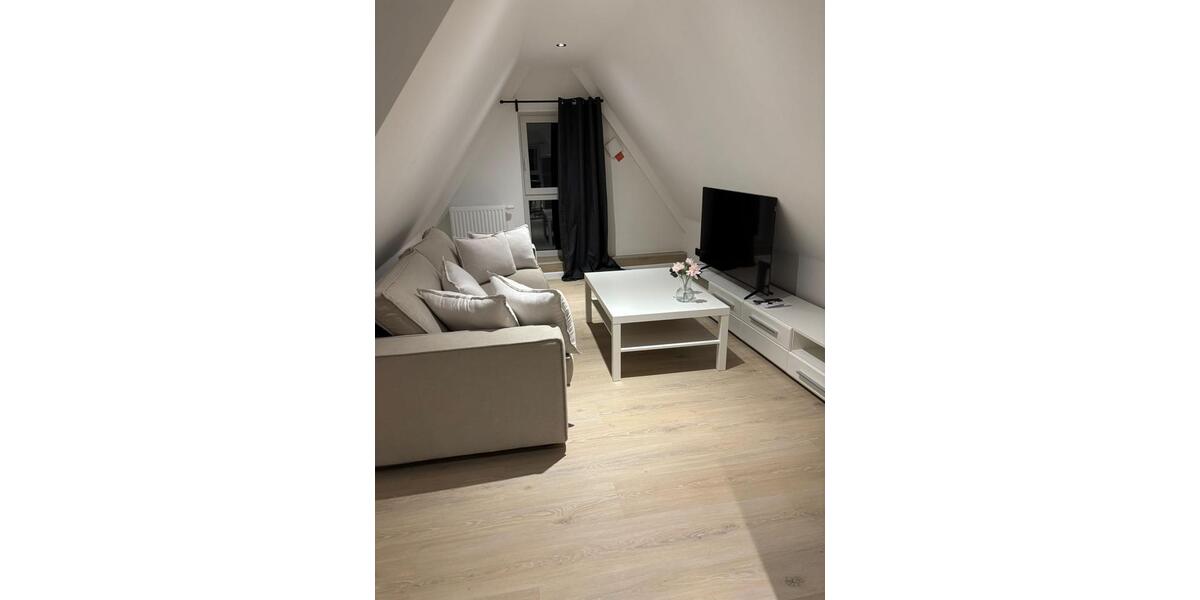 Etagenwohnung Buxtehude - 1 Zimmer, 20 m&sup2;, 600&euro; | Angebot:24942222