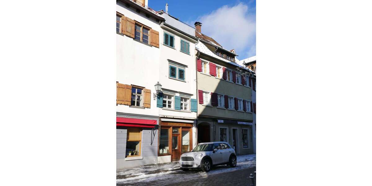 Haus zum Kaufen in Wangen im Allgäu 850.000 € 129.9 m² 6 zimmer