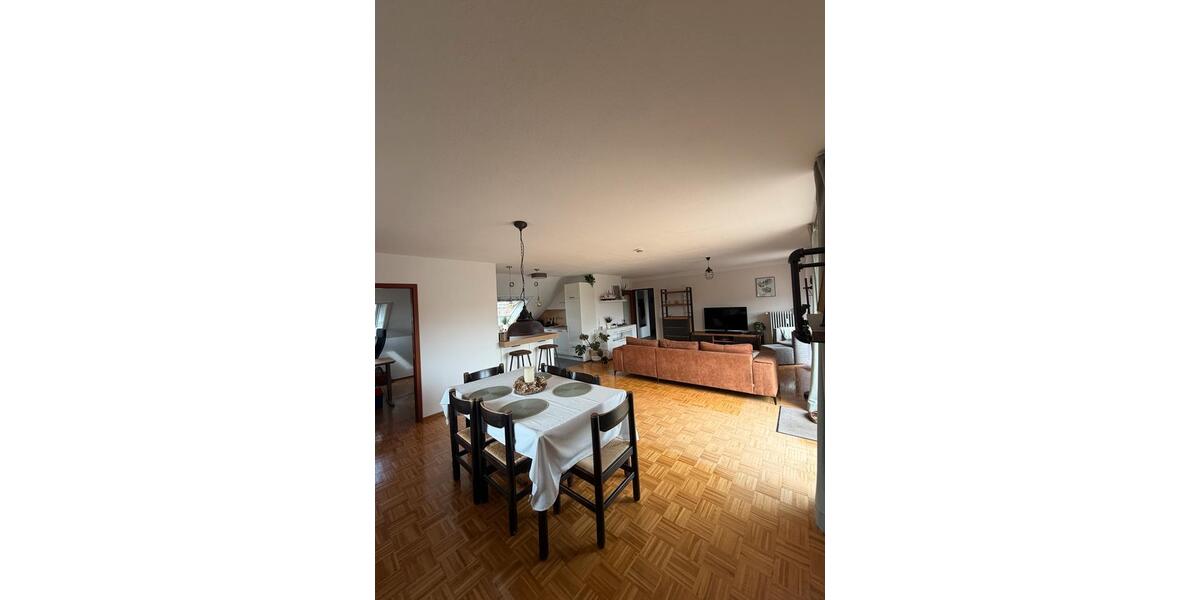 Dachgeschoßwohnung Harsefeld - 3 Zimmer, 82 m&sup2;, 299.000&euro; | Angebot:26888728