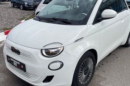 Fiat 500e 8.600 km 27.500 &euro; Villingen-Schwenningen 78052