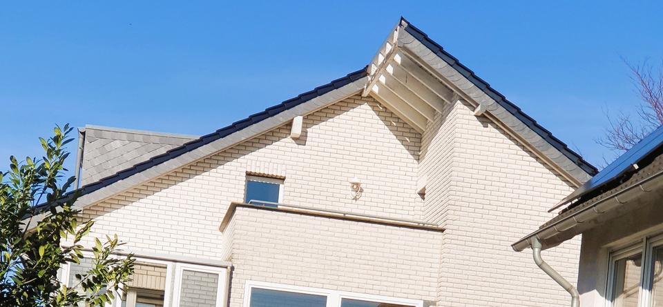 Dachgeschoßwohnung Köln Mülheim - 3 Zimmer, 85 m&sup2;, 314.000&euro; | Angebot:24559754