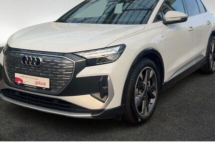Audi Q4 e-tron 55.811 km 33.950 &euro; Hamburg 22529