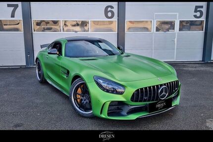 Mercedes AMG GT R