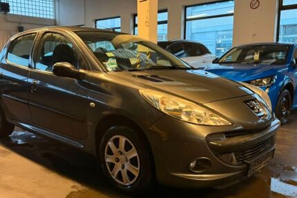 Peugeot 206 99.000 km 3.900 &euro; Schwabach 91126