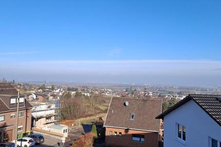 2 Zimmer Dachgeschoss Wohnung in Bornheim 2 zimmer