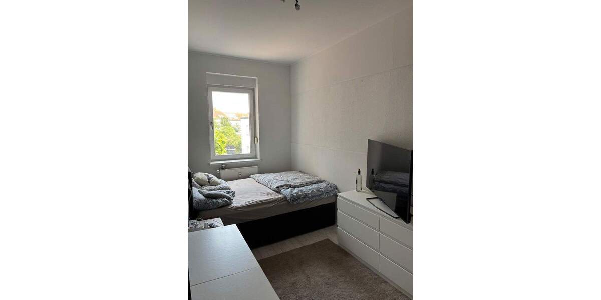 Etagenwohnung Brühl Rohrhof - 4 Zimmer, 108 m&sup2;, 1.500&euro; | Angebot:25659075