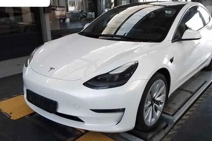 Tesla Model 3 100.000 km 24.750 &euro; Steinbach-Hallenberg OT Herges-Hallenberg 98587