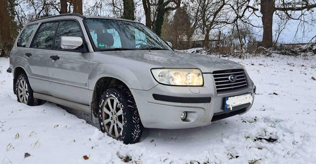 Subaru Forester 287.000 km 3.149 &euro; Hohenhameln 31249
