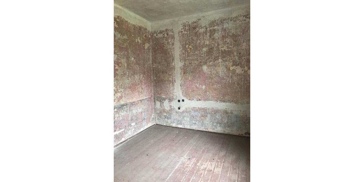 Einfamilienhaus Lauchhammer - 4 Zimmer, 105 m&sup2;, 66.000&euro; | Angebot:27084471