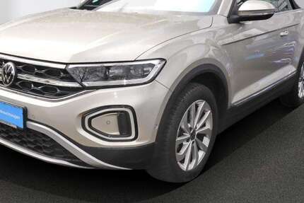 VW T-Roc 9.900 km 31.480 &euro; Lübeck 23560