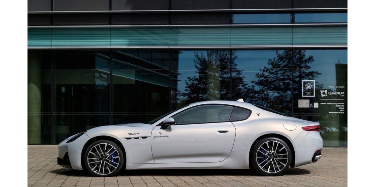 Maserati Granturismo 10.960 km 119.750 &euro; Bilthoven 