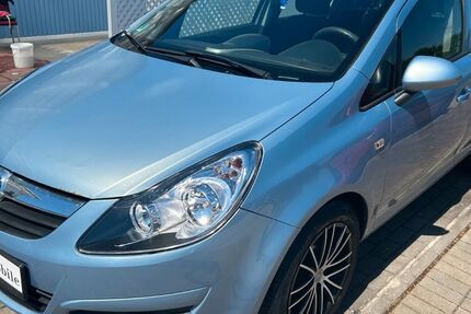 Opel Corsa 162.000 km 2.599 &euro; Orlishausen 99610