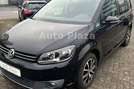VW Touran 164.000 km 8.490 &euro; Bremen 28199