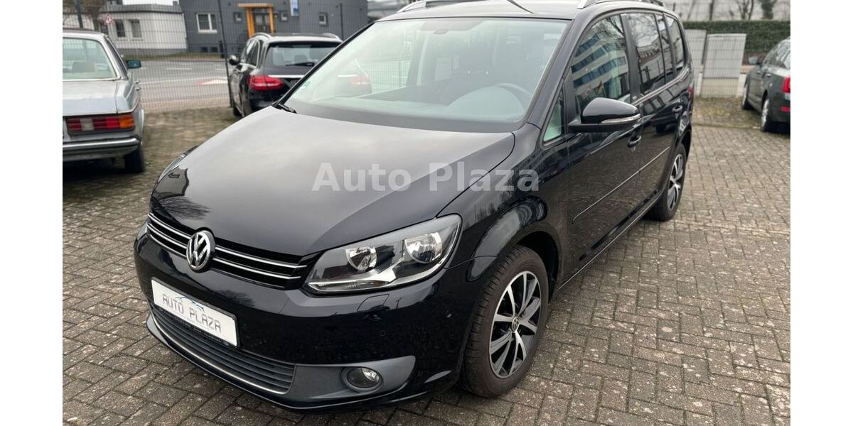 VW Touran 164.000 km 8.490 &euro; Bremen 28199