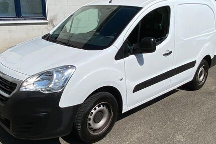 Peugeot Partner 106.000 km 7.900 € Reutlingen 72770