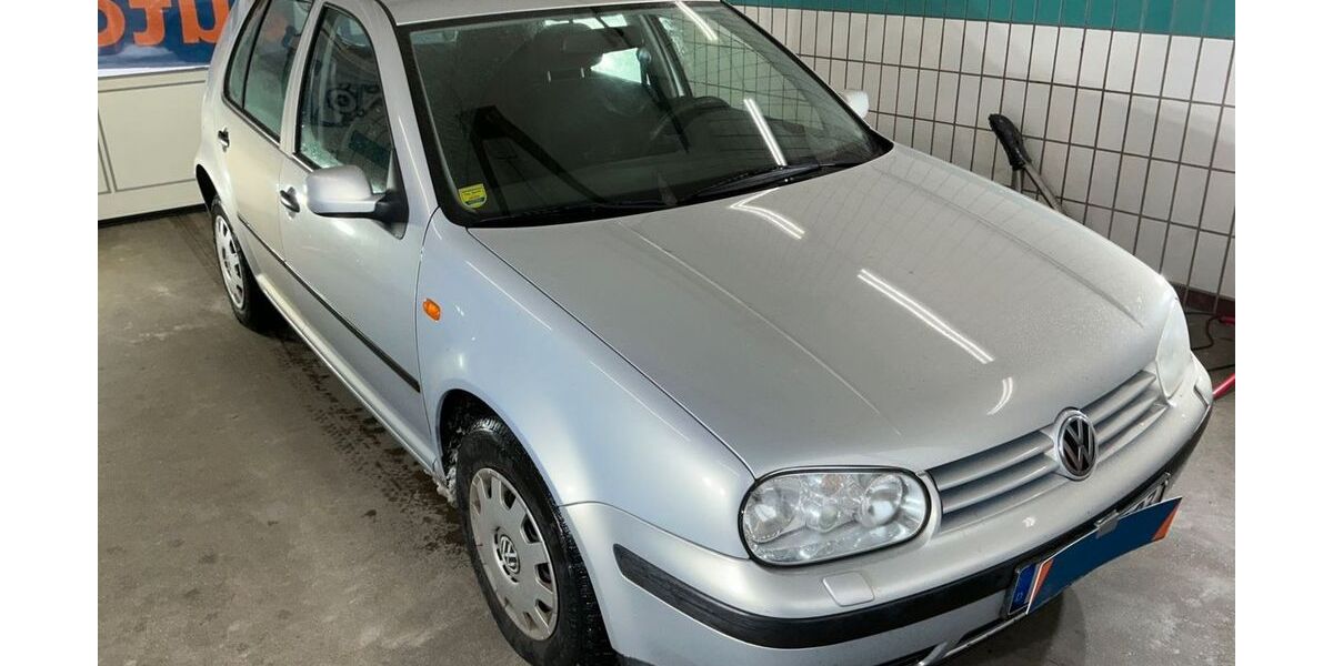 VW Golf 85.734 km 4.990 &euro; Taucha 04425