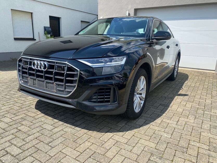 Audi Q8 227.000 km 49.999 € Prüm 54595