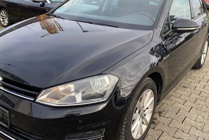 VW Golf 228.500 km 7.400 &euro; Leingarten 74211